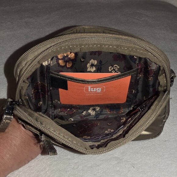 Lug METALLIC WALNUT Super Coupe EUC - Picture 5 of 6